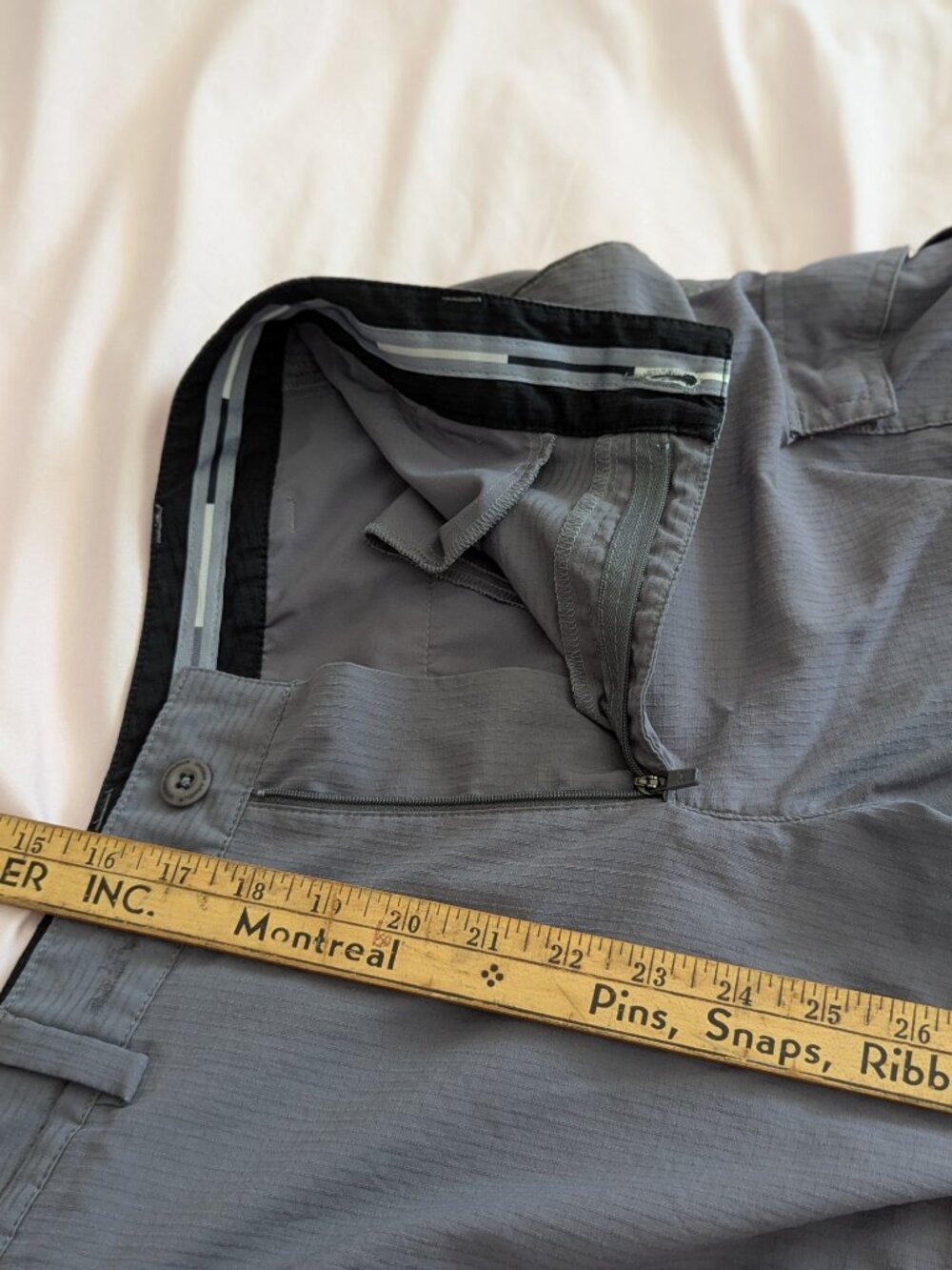 Under Armour Grey Ripstop Cargo Golf Shorts 30 - Picture 11 of 16